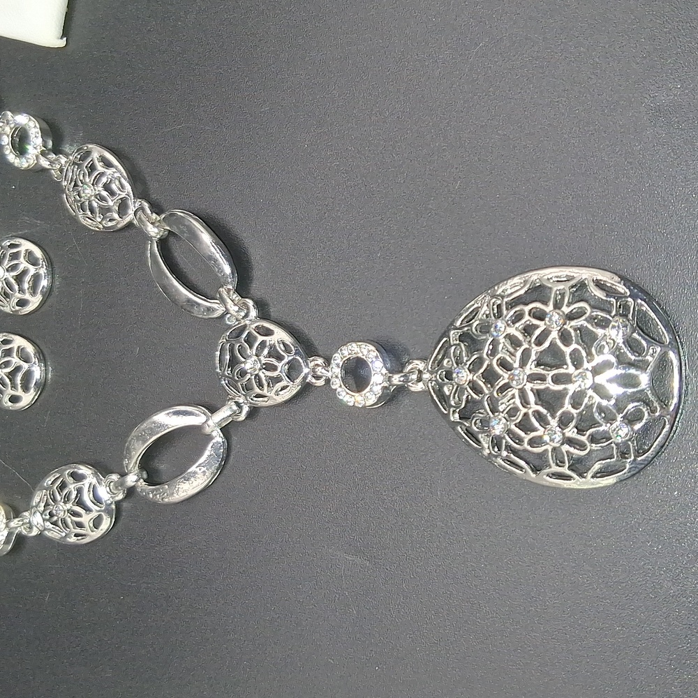 NWT Adorable Boho 4 Piece Silver Statement Jewelry Set! - Picture 10 of 13